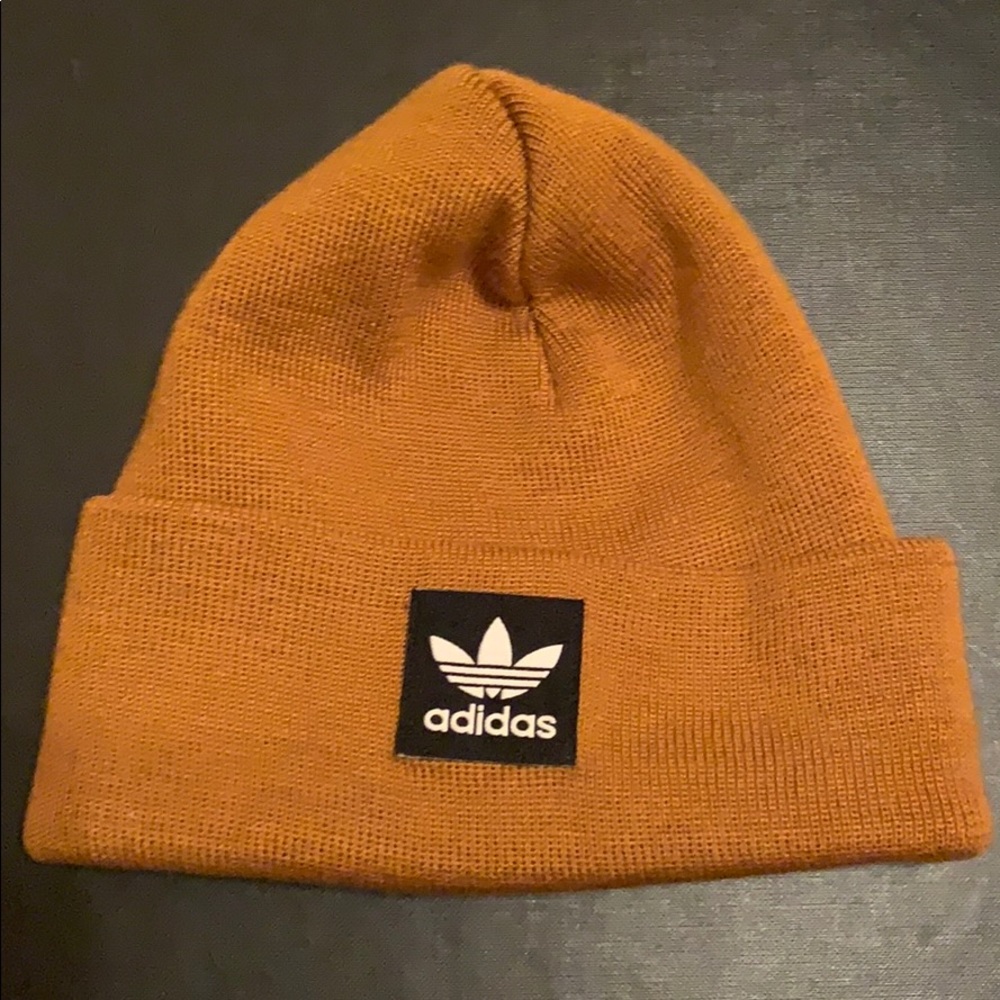 Adidas beanie